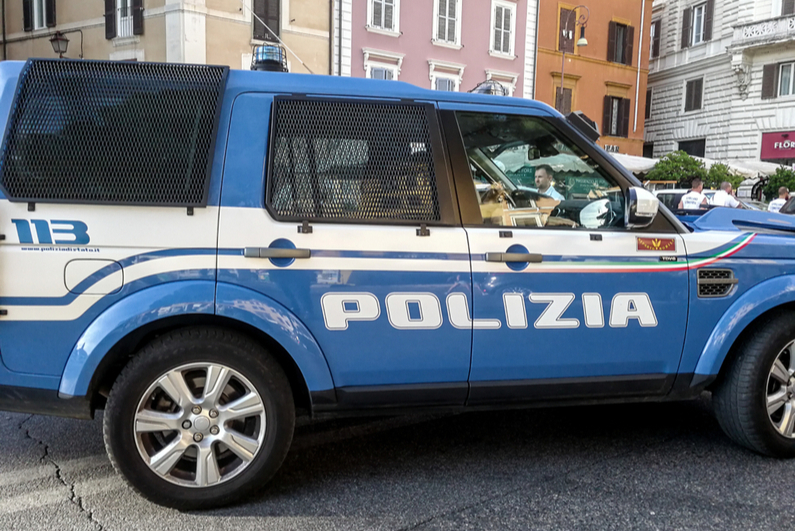 Italian police SUV